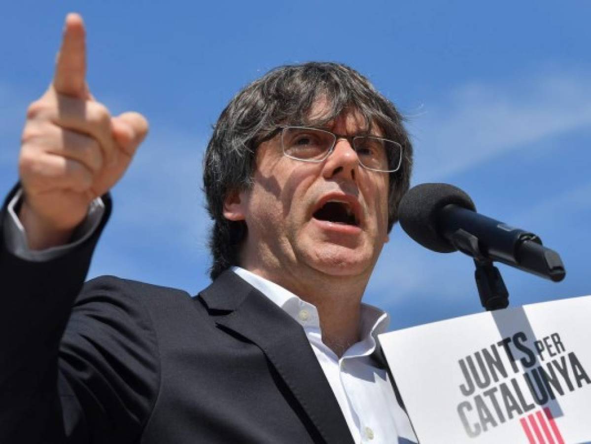 Emite nueva orden de detención internacional contra expresidente Puigdemont