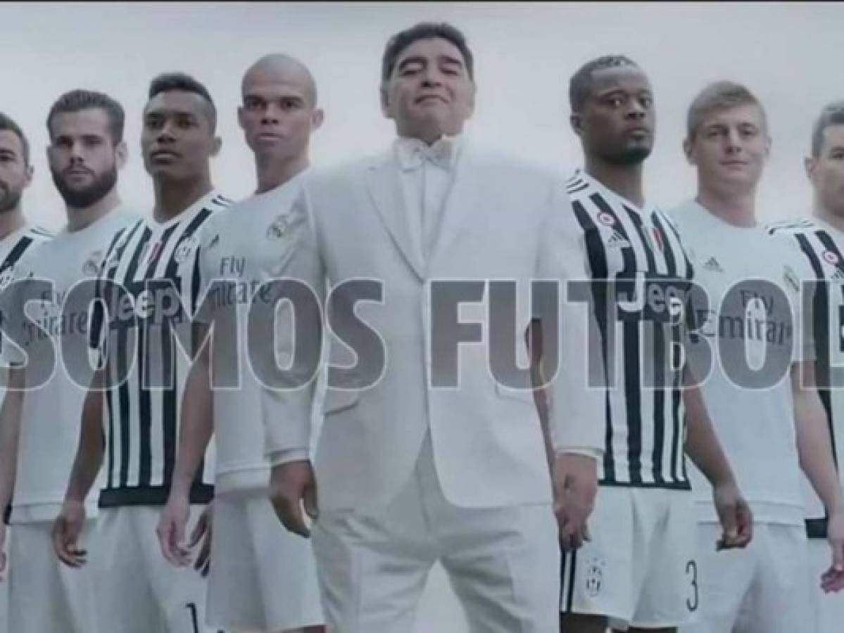 Maradona 'la rompe' en comercial de cerveza en México