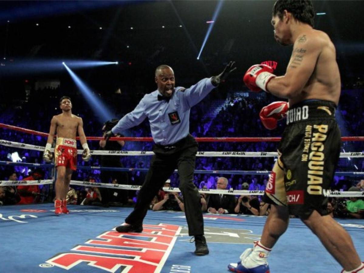 Pacquiao arrebata a Vargas título welter de la OMB