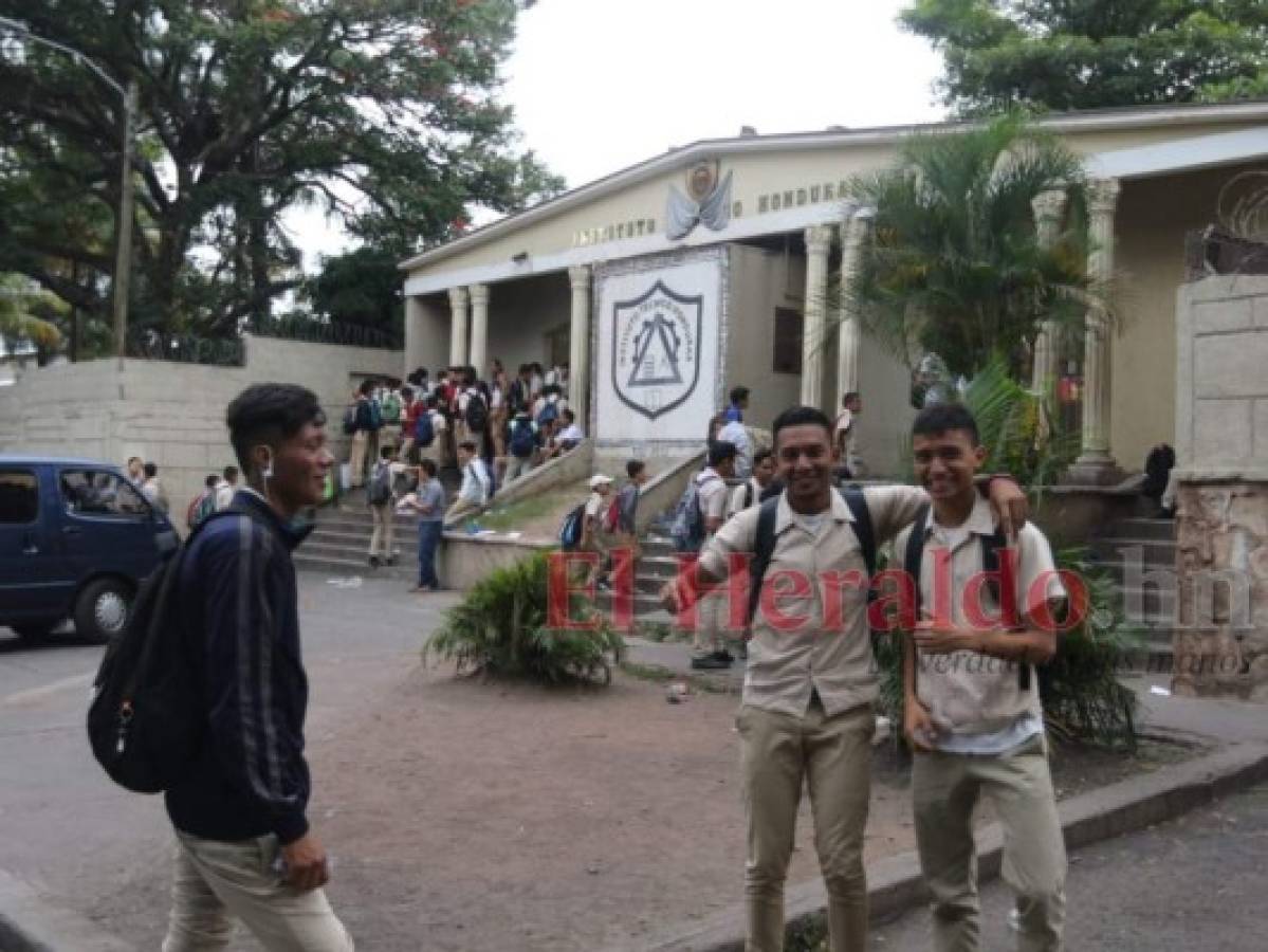 En el Técnico Honduras no hubo clases este jueves. Foto Efraín Salgado