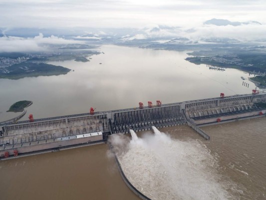 Inundaciones dejan 14 muertos en China