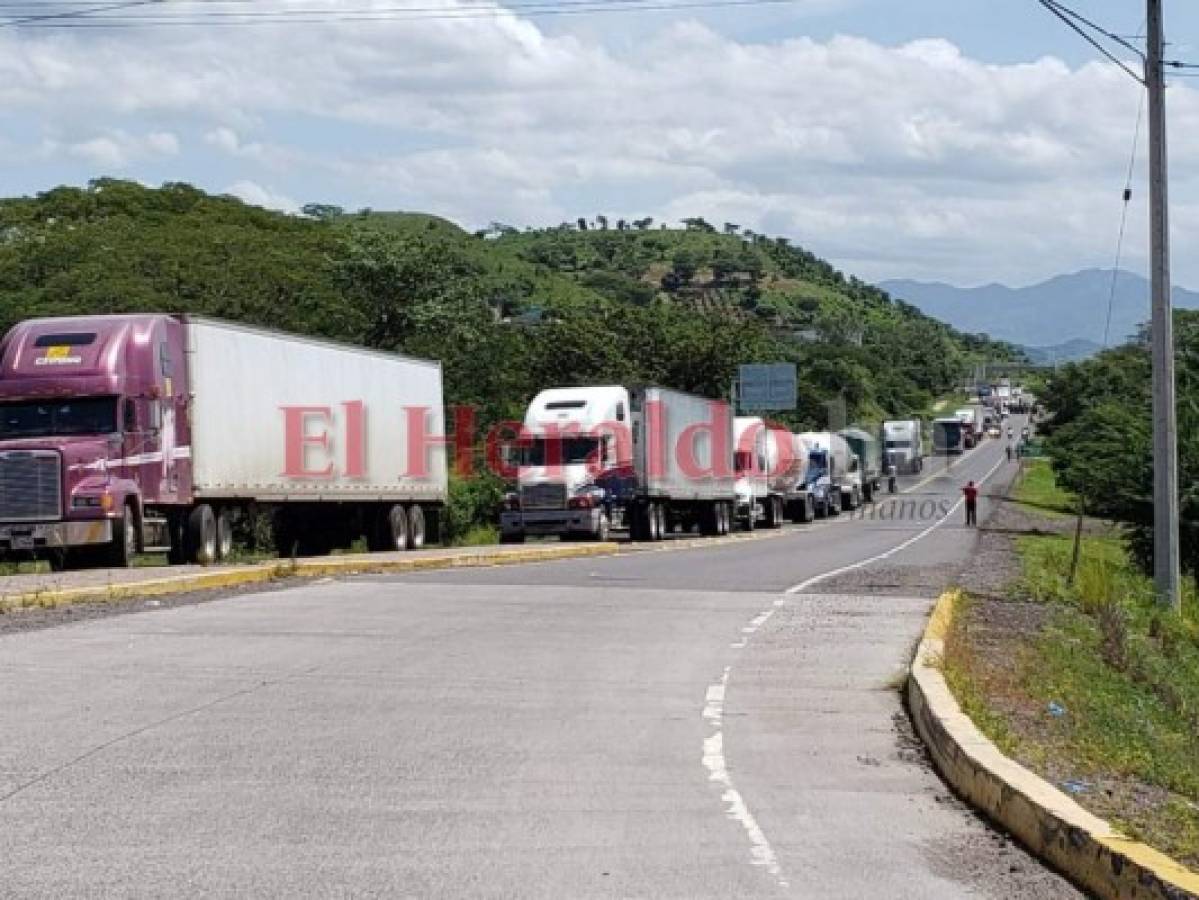 Las tomas están afectando al sector transporte de carga pesada en la zona. Foto: Gisella Rodríguez/ El Heraldo.