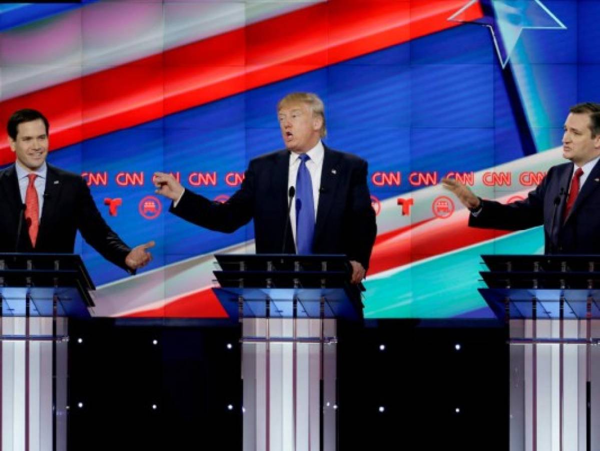 Rubio y Cruz arremeten contra Donald Trump en debate republicano