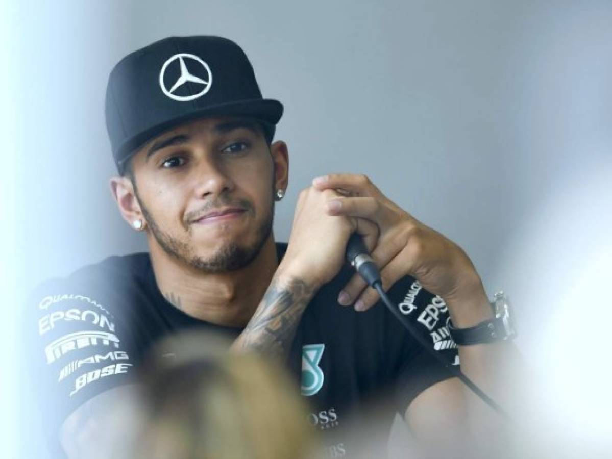 Hamilton logra la vuelta más rápida en práctica de GP Brasil