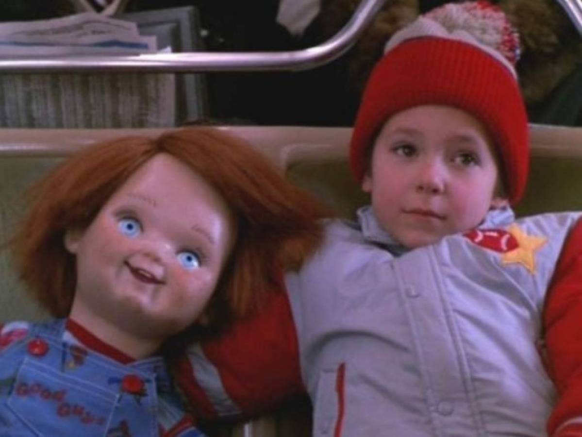 Así luce el protagonista de 'Chucky' ¡28 años después!