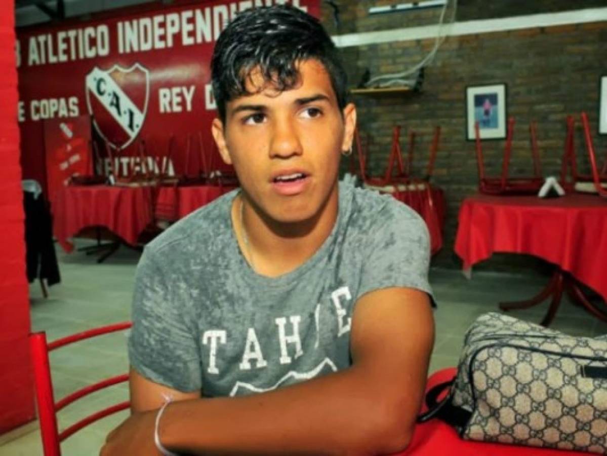 Hermano idéntico del Kun Agüero debuta con la primera de Independiente