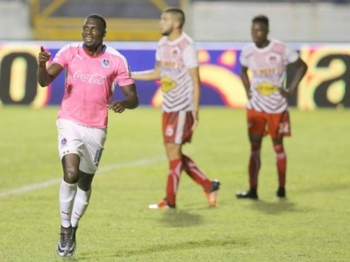 Olimpia va ganando 3-1 ante el Vida en el Nacional