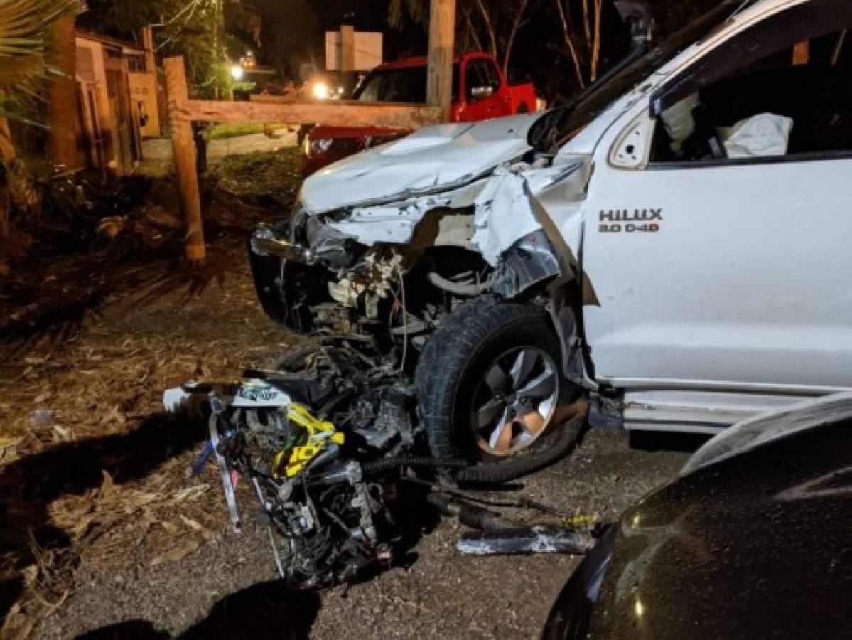 Motociclista muere tras accidente vial en carretera a Valle de Ángeles