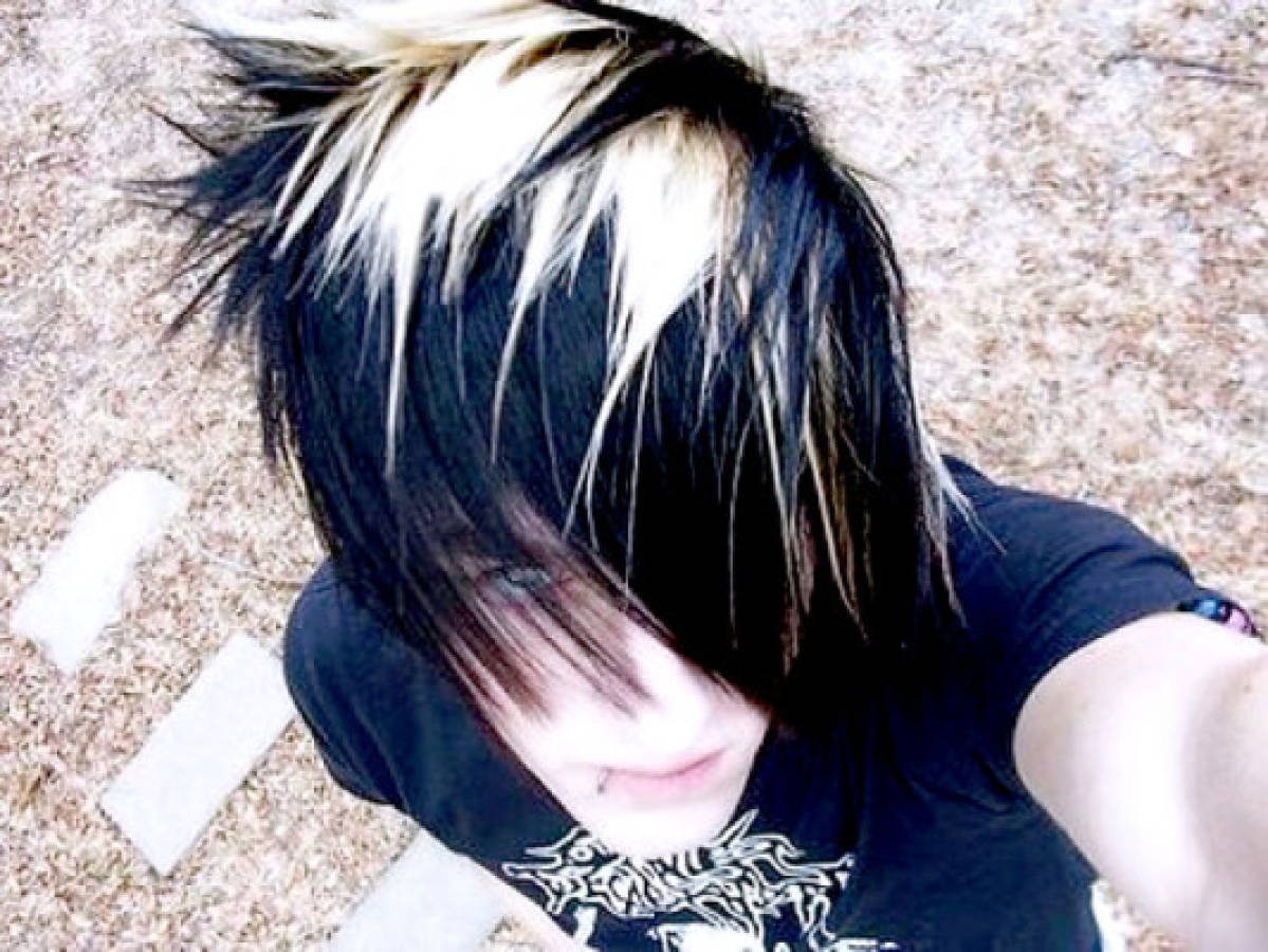 Peligroso flequillo emo