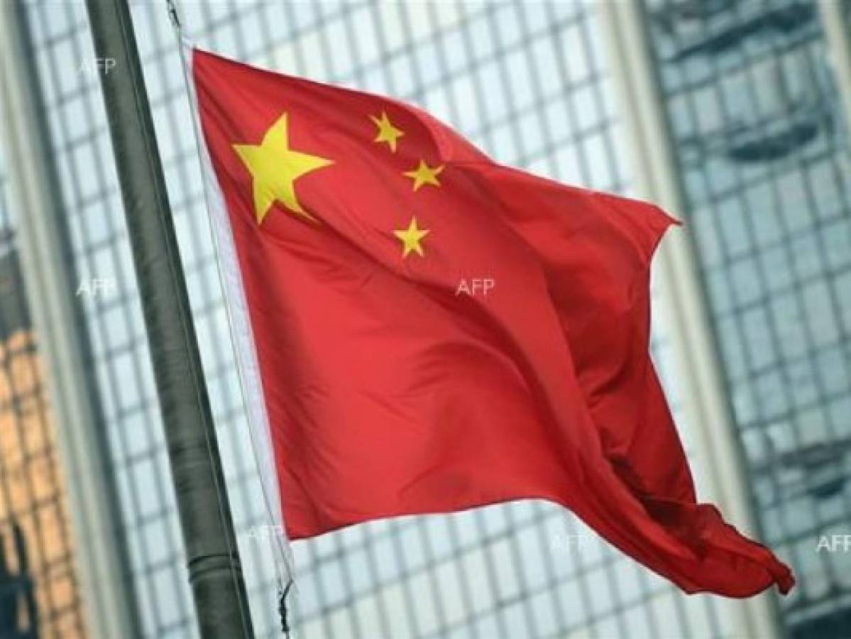 Pese a la tregua Estados Unidos continúa planeando sanciones contra China