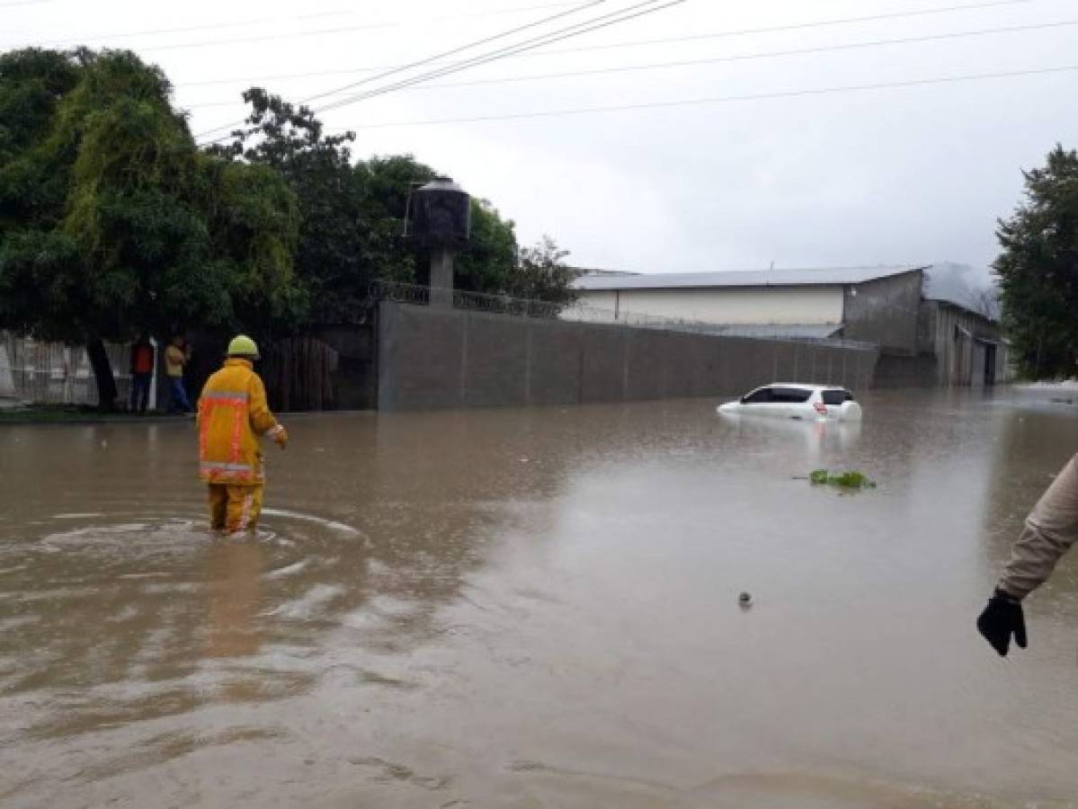 Decretan alerta amarilla para Cortés y cuenca del río Chamelecón por lluvias