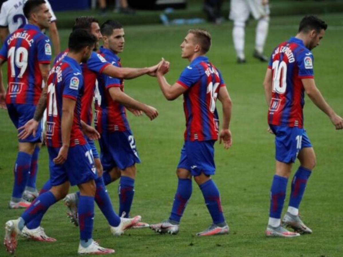 El Eibar gana 3-1 al Valladolid en un partido por la honra  