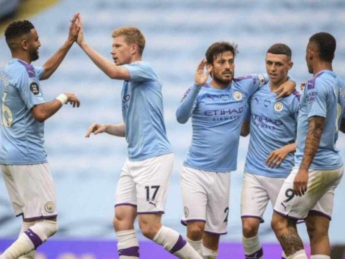 Manchester City a tres puntos del título tras vencer al Crystal Palace