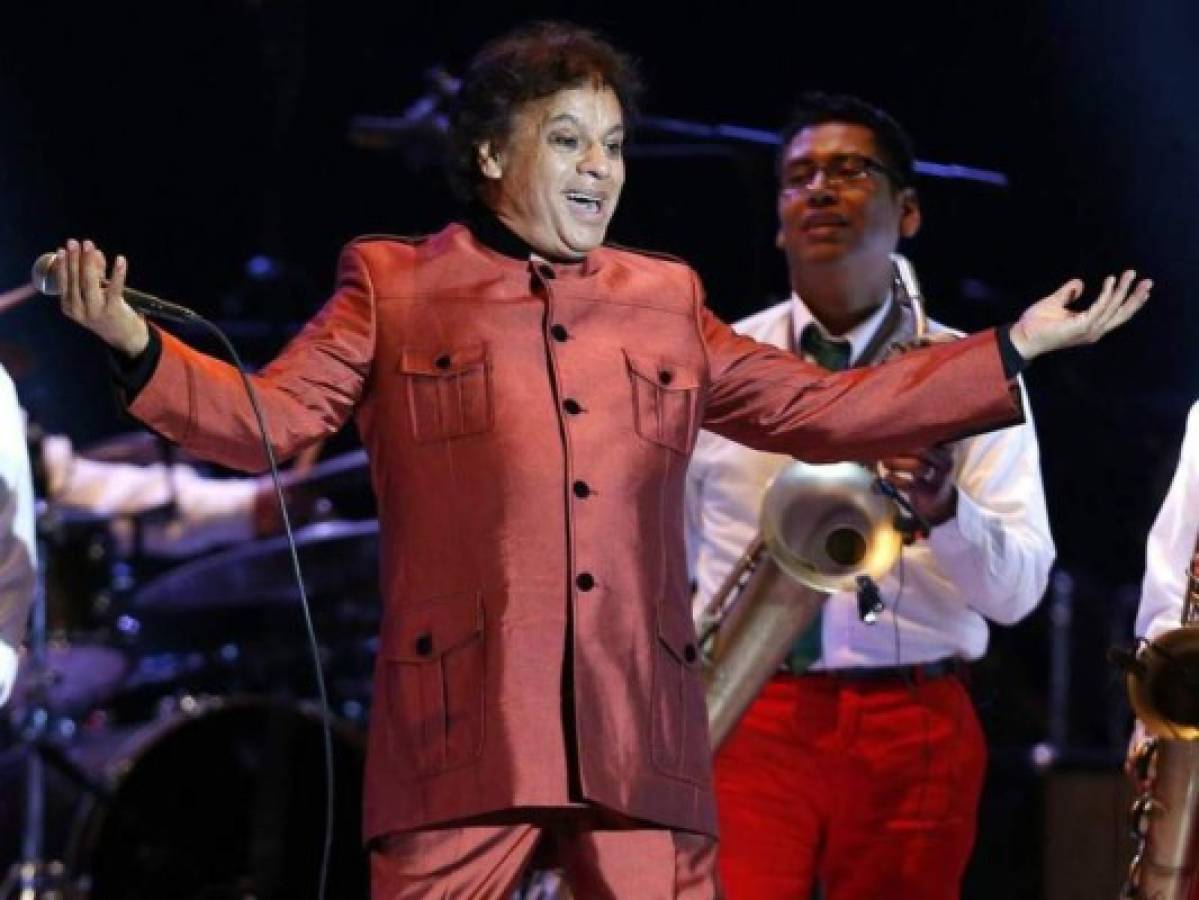 A la venta una de las residencias de Juan Gabriel