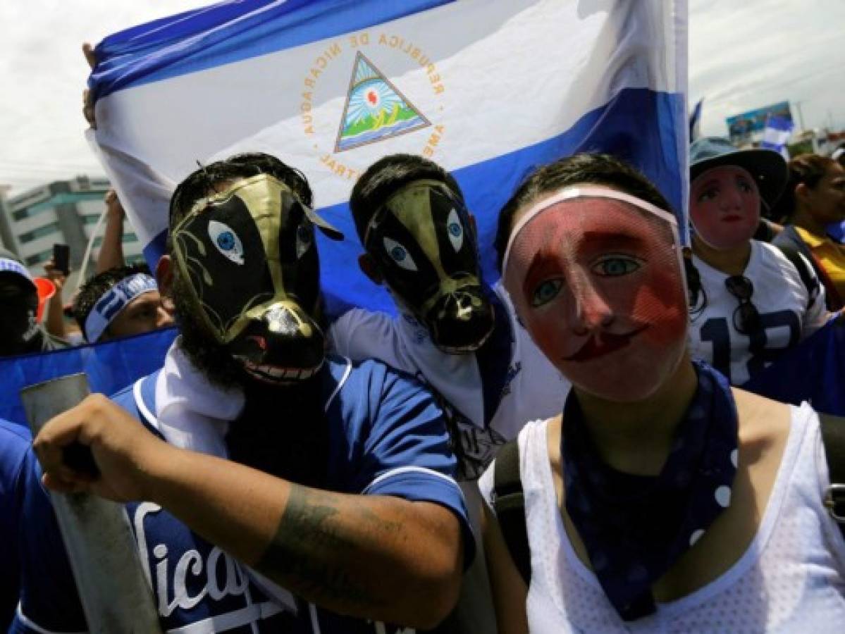 Trasladan a prisión un centenar de nicaragüenses detenidos ilegalmente