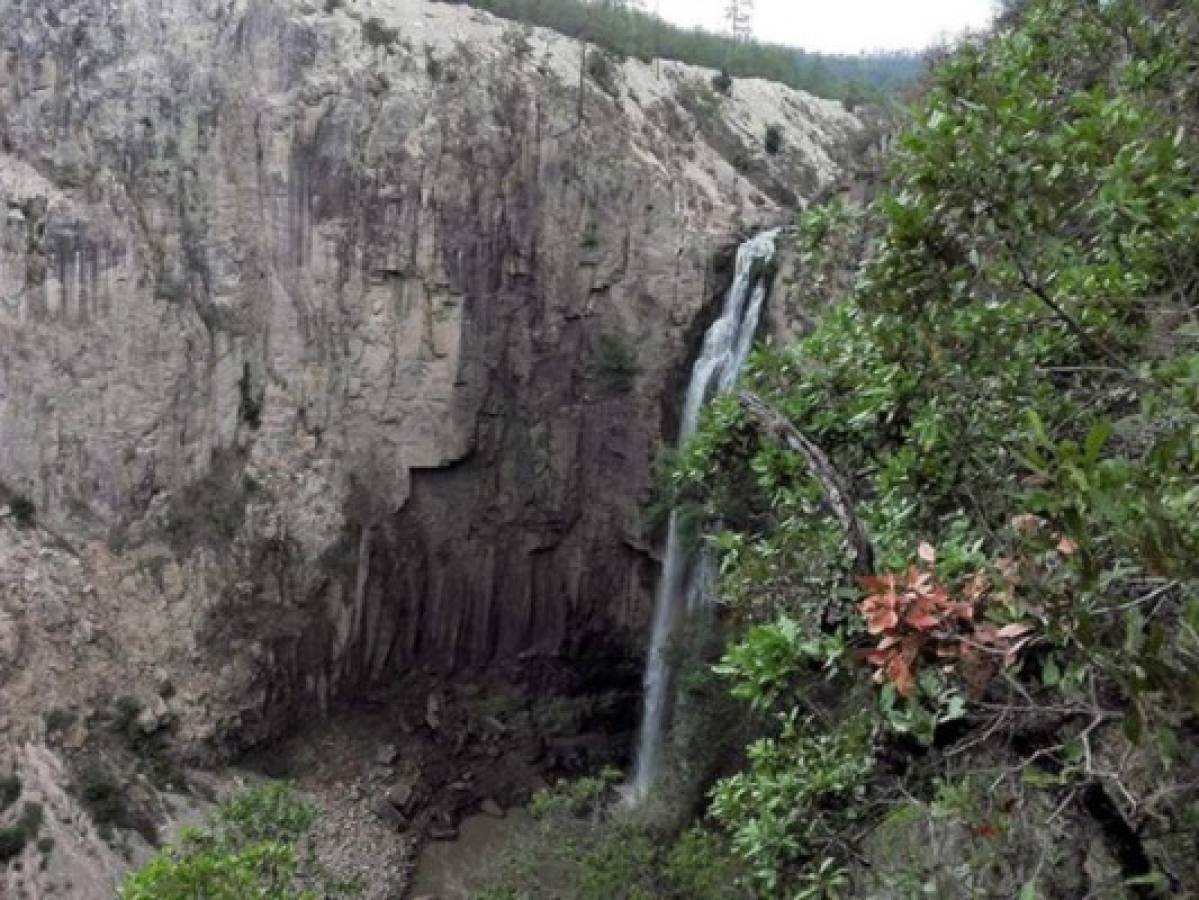 Ministerio Público inspecciona cascada el Salto del ángel