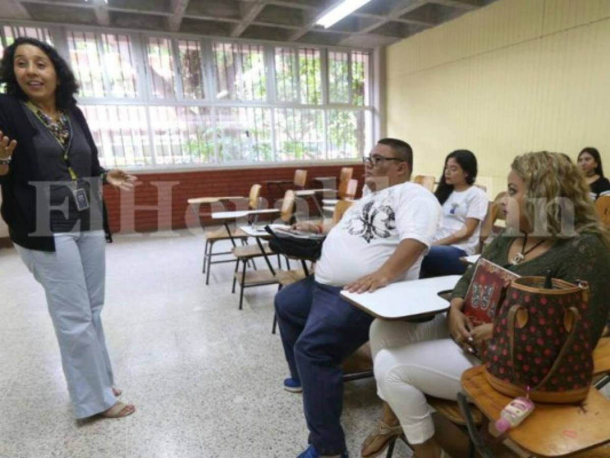 Más de 80,000 alumnos de la UNAH a clases este lunes