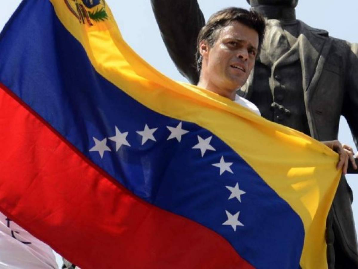 Presentan libro de Leopoldo López con propuesta sobre energía para Venezuela