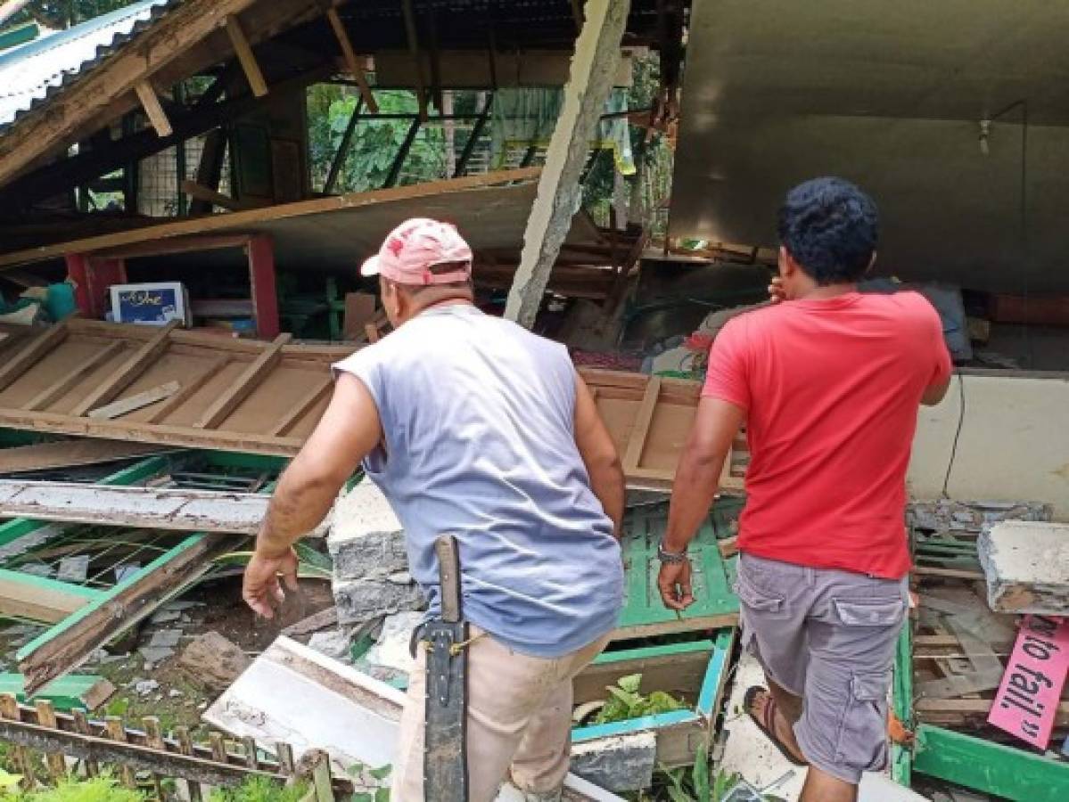 Al menos seis muertos por un sismo de magnitud 6.6 en Filipinas