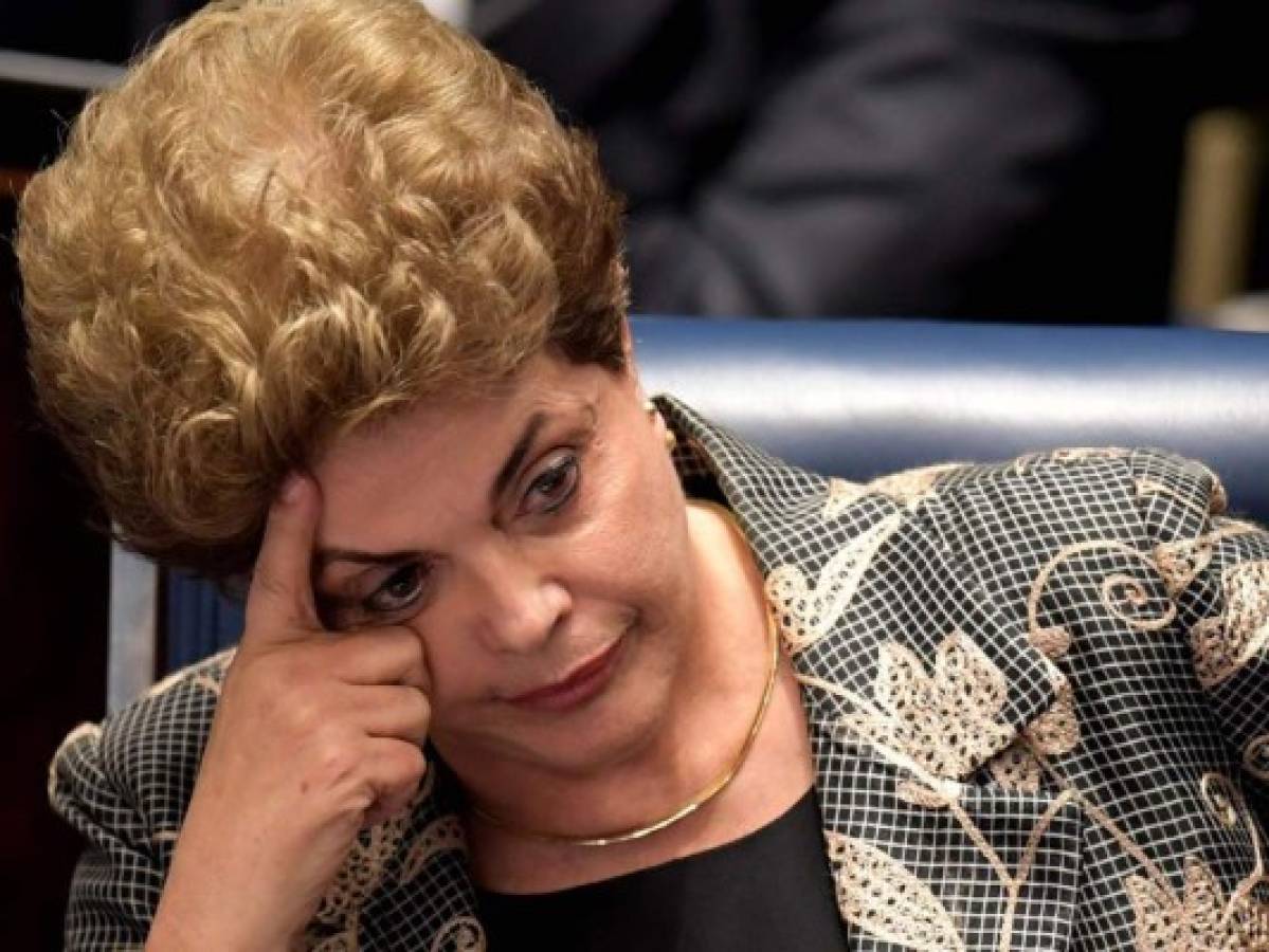 ¿De qué se acusa a Dilma Rousseff?