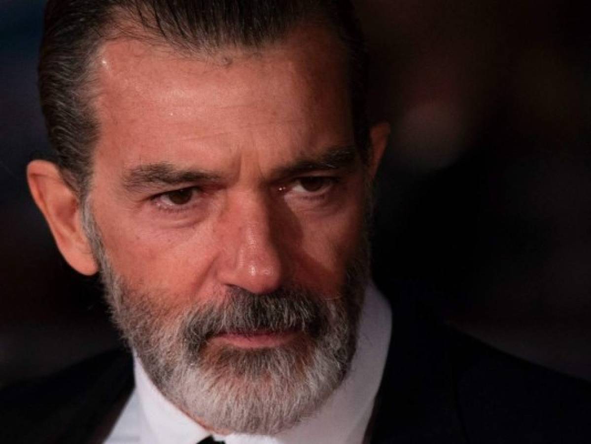 Antonio Banderas confiesa que sufrió un ataque al corazón, pero en enero