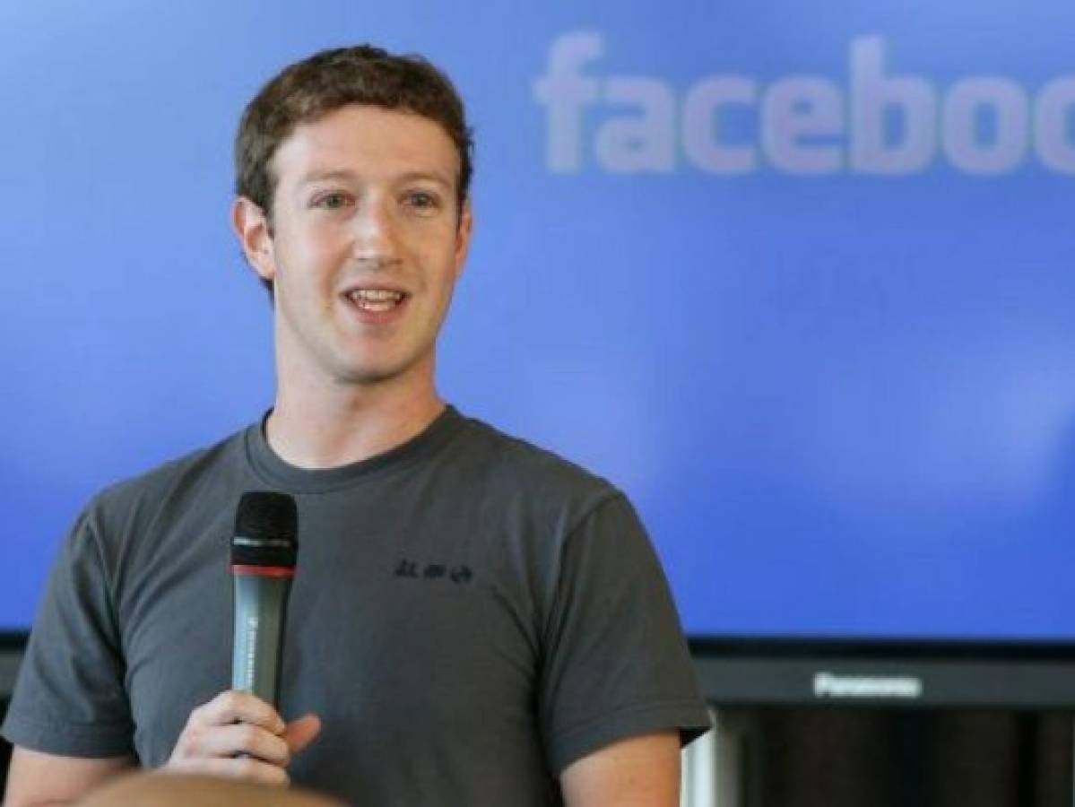 Facebook precisa 'algunos años' para solucionar problemas, dice Zuckerberg  