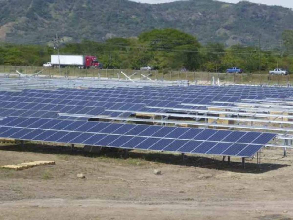 Buscan instalar nuevo proyecto de energía solar