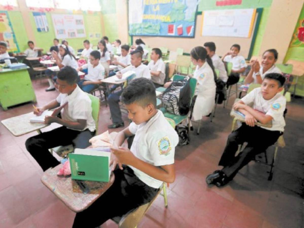 Honduras: Educación regula promociones automáticas de primer grado