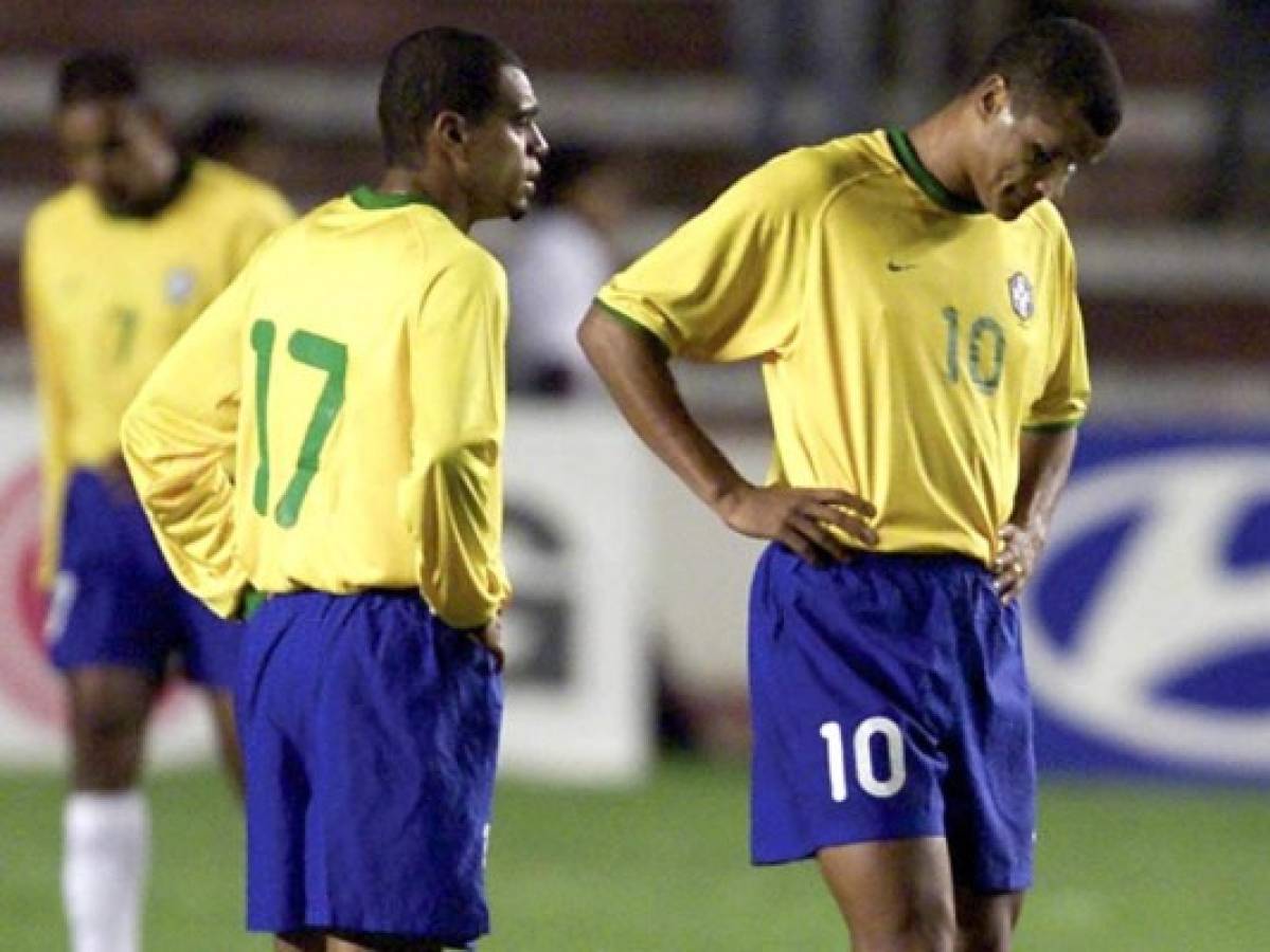 Rivaldo alerta que 'la vida está en peligro' en Rio de Janeiro