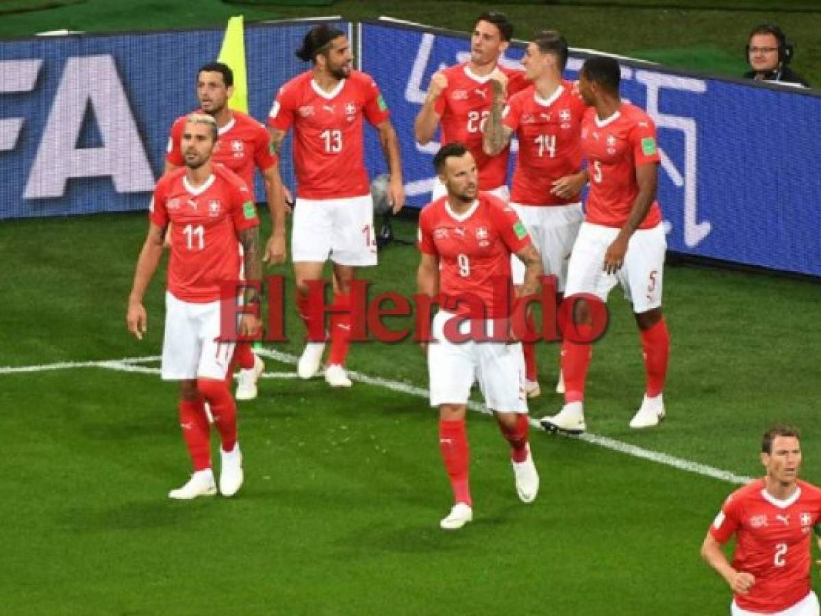 Suiza venció 2-1 a Serbia y le sigue los pasos a Brasil en el Grupo E de Rusia 2018