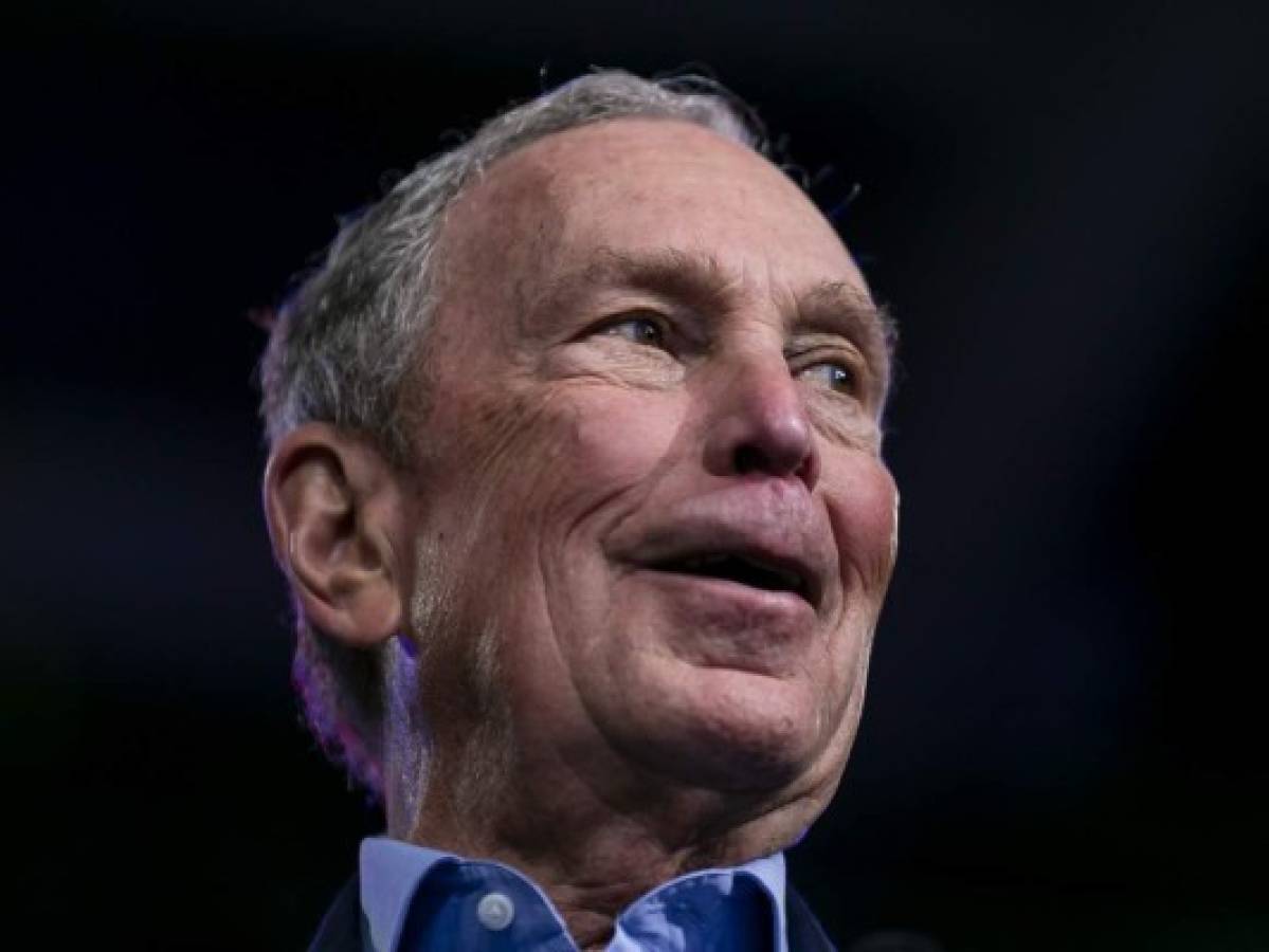 Mike Bloomberg reevalúa candidatura tras Supermartes