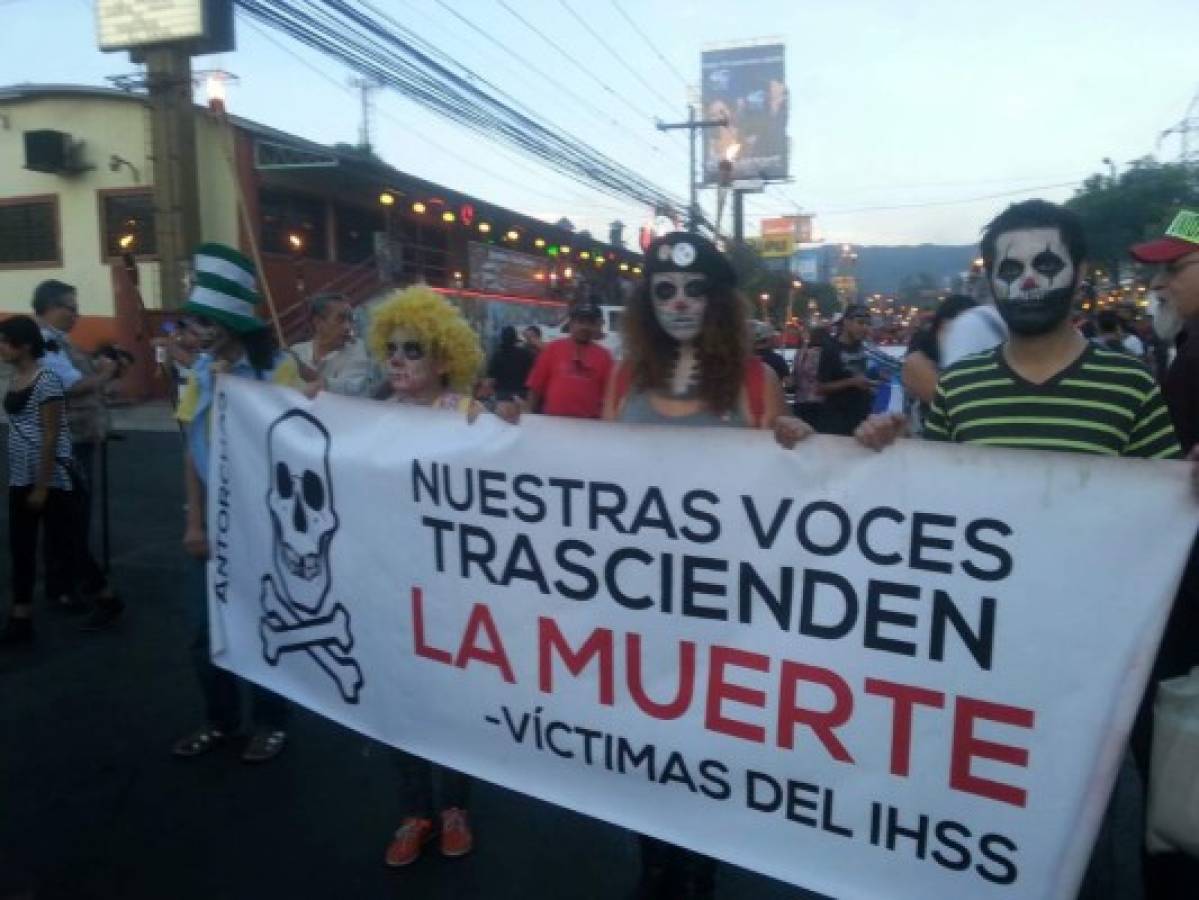 Honduras: Viernes de marchas en la capital