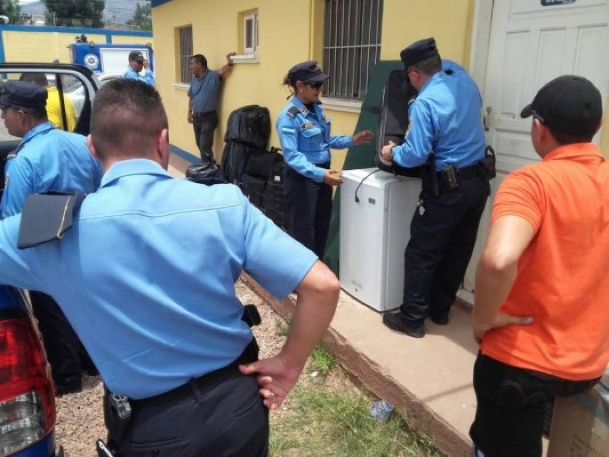 Honduras: Efectivos de la Policía de Fronteras llegan a instalaciones de la DPI