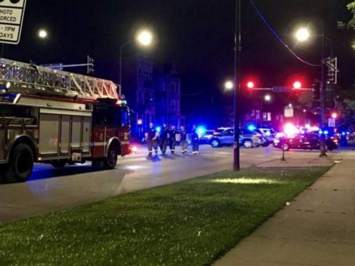 Tercer tiroteo deja siete heridos el fin de semana en Chicago, EEUU