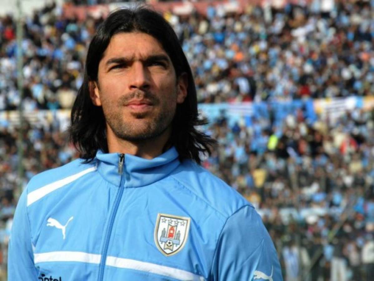 El Salvador se volvió 'Loco', Sebastián Abreu jugará con el Santa Tecla