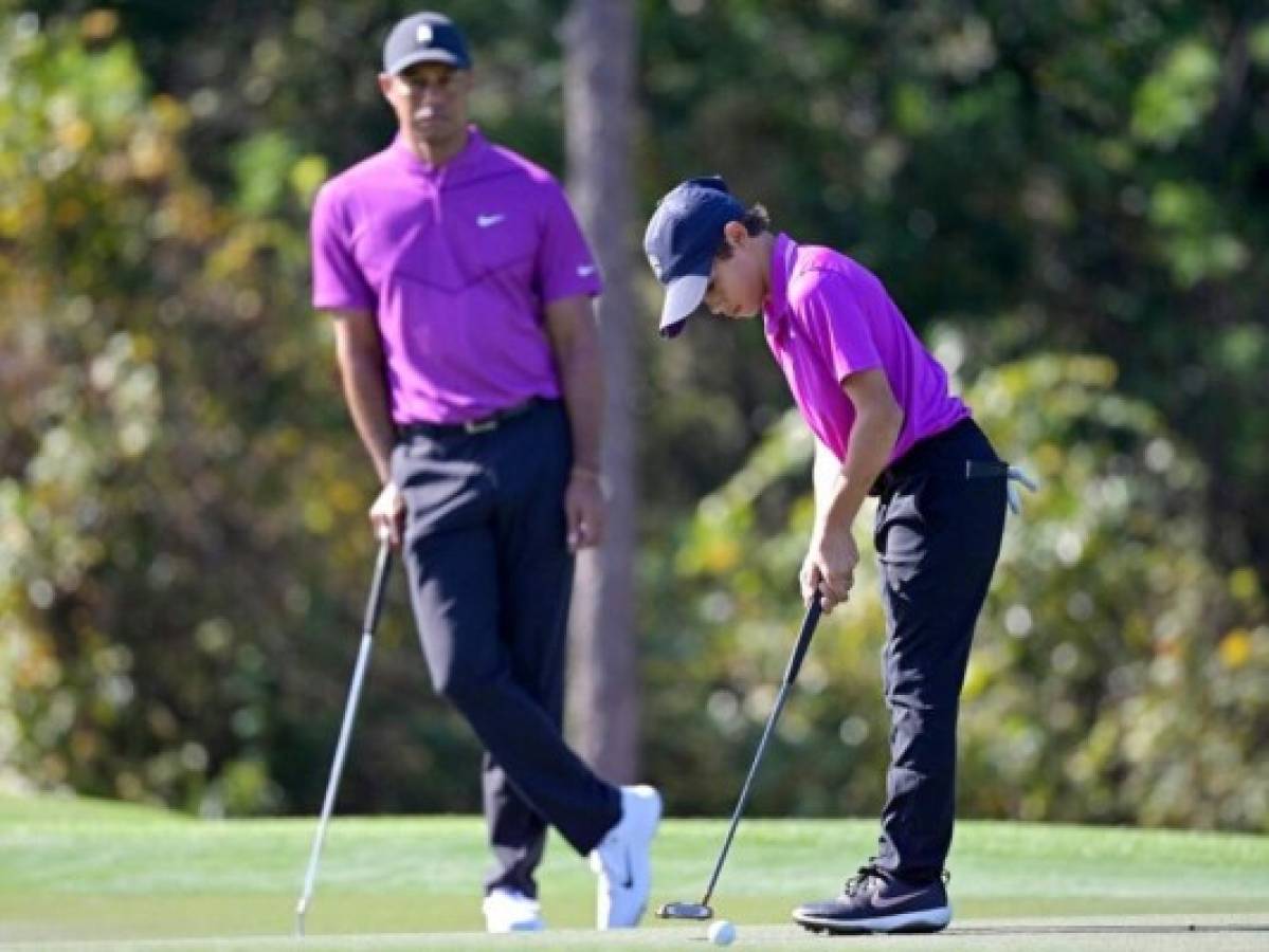 VIDEO: Hijo de Tiger Woods heredó su talento y lo demostró con espectacular tiro