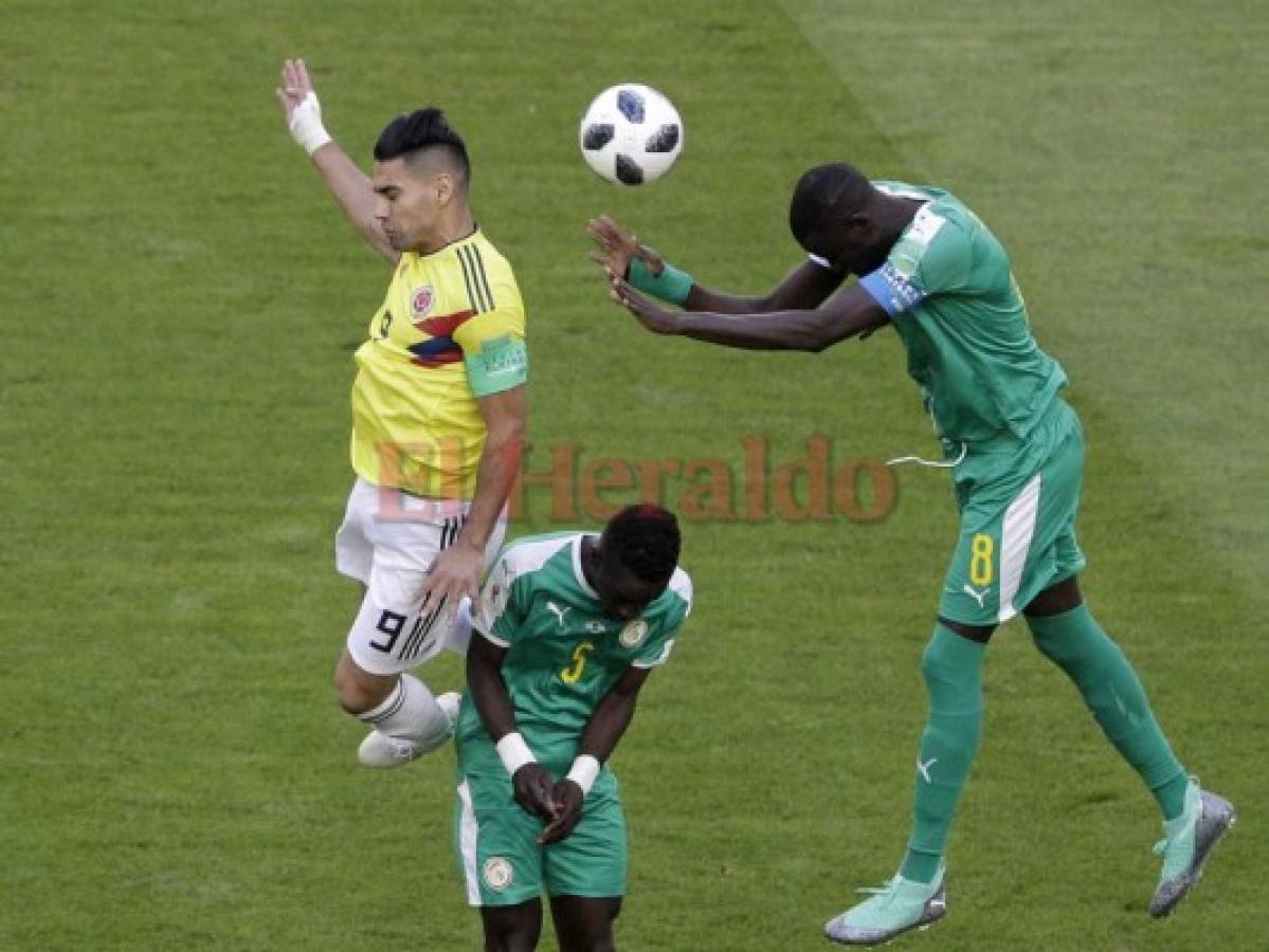 Colombia gana su pase a octavos de final con gol de Mina