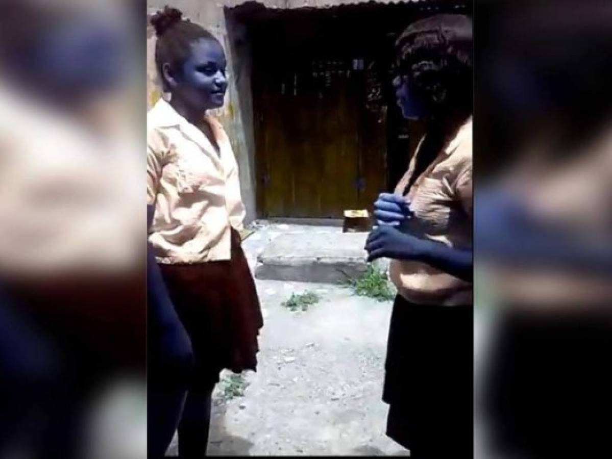 VIDEO: Dos jovencitas de un colegio de Honduras disputan el amor de un varón a golpes  