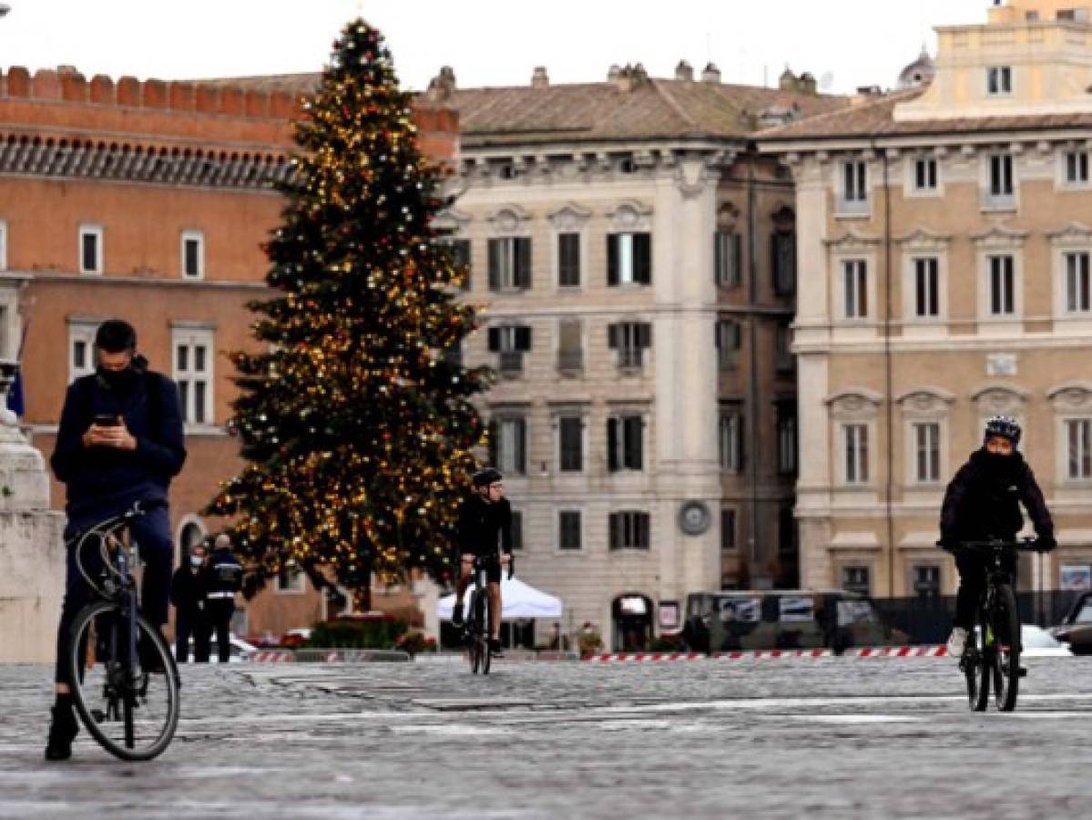 El mundo se prepara para una triste Navidad bajo fuertes restricciones