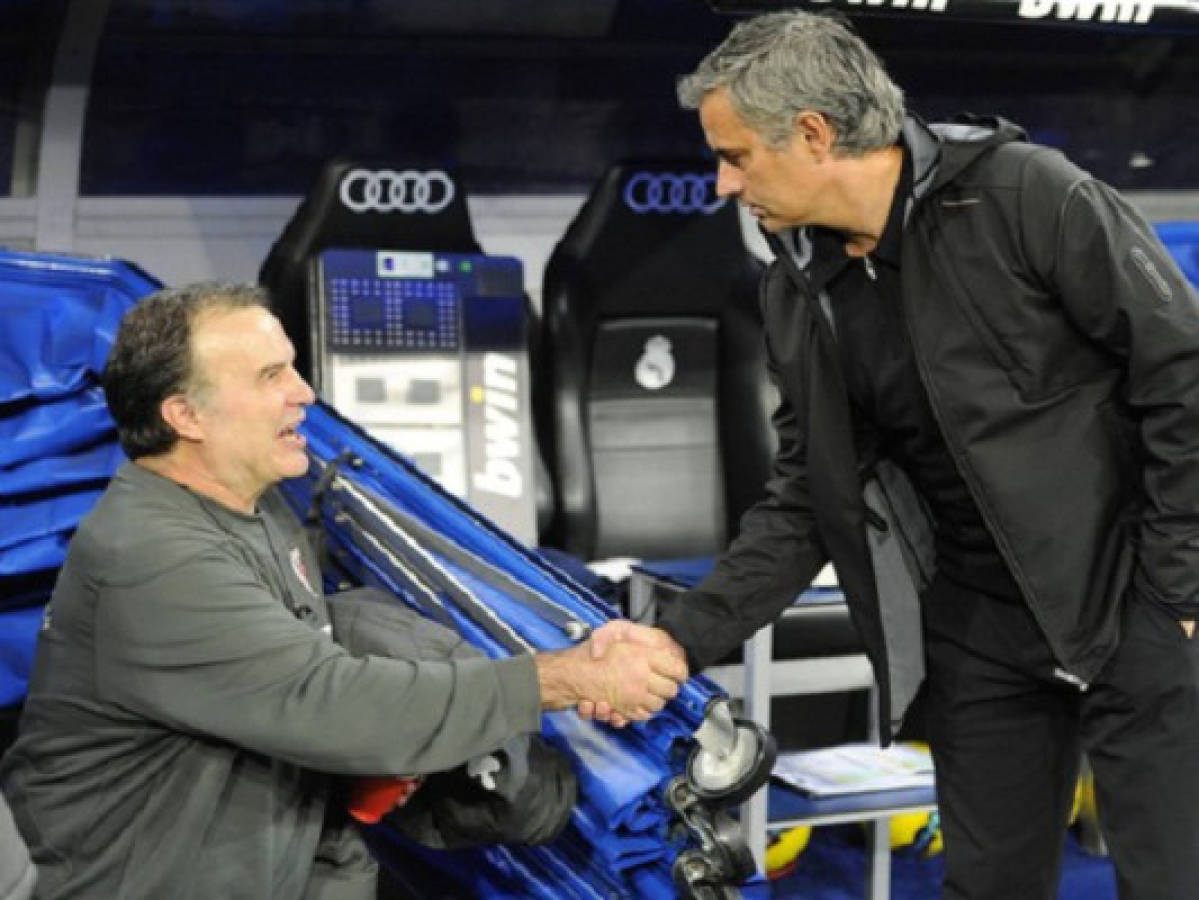 Milito compara a Bielsa con Mourinho