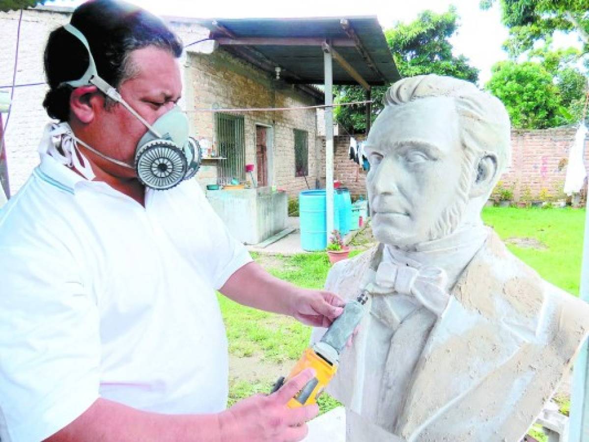 El tallador de héroes y míticas historias