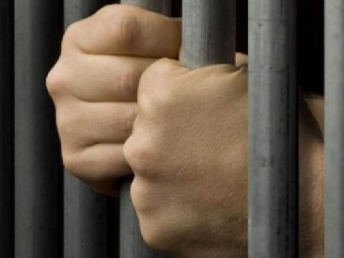 Cuatro años de cárcel a hombre que difundió material íntimo de su expareja