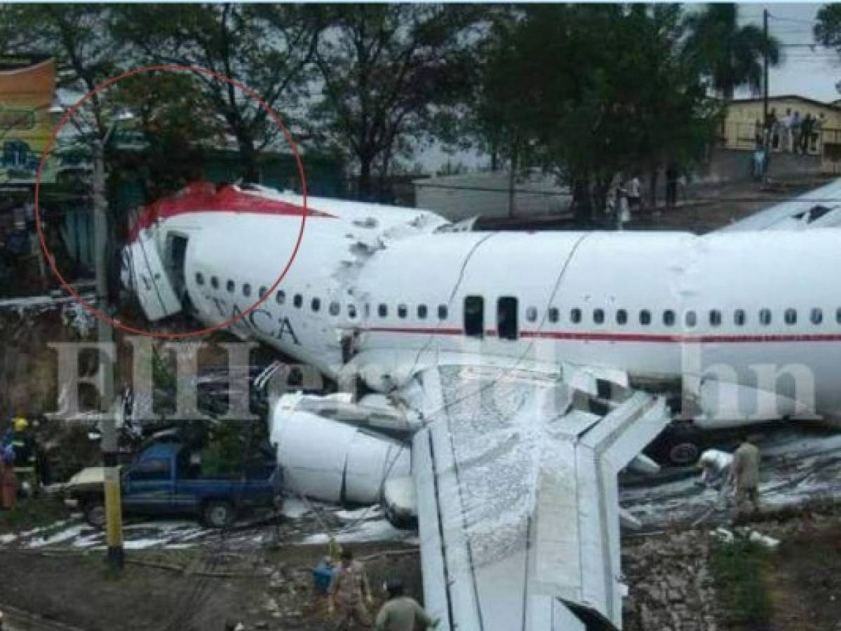 En 2008, la trompa del avión de Taca prácticamente quedó rozando la residencia. (Foto: El Heraldo Honduras)