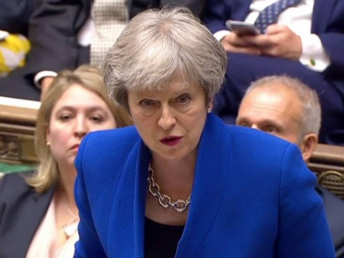 Theresa May critica separación de niños inmigrantes de sus padres en Estados Unidos