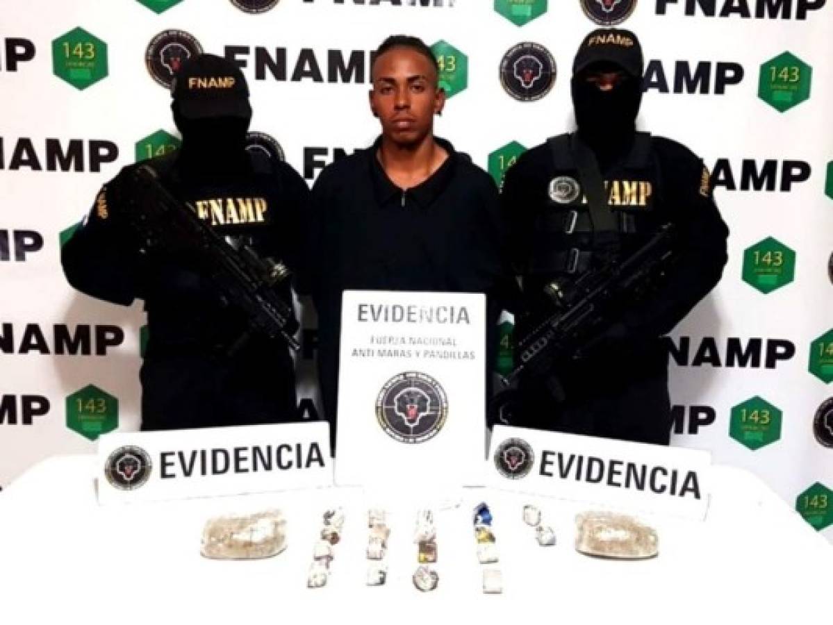 Capturan en la capital a alias 'Ozuna', supuesto distribuidor de drogas de la pandilla 18