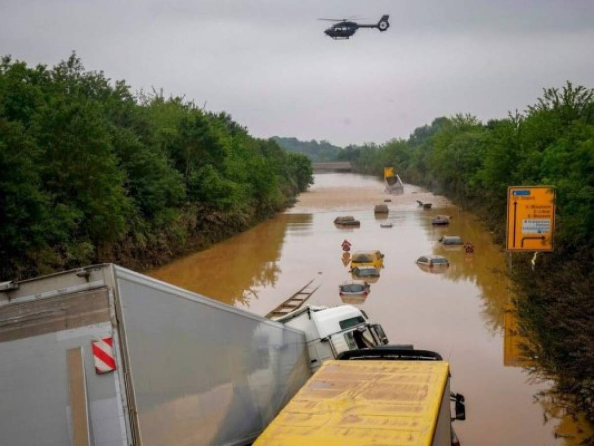 Suben a más de 150 los muertos en inundaciones en Europa