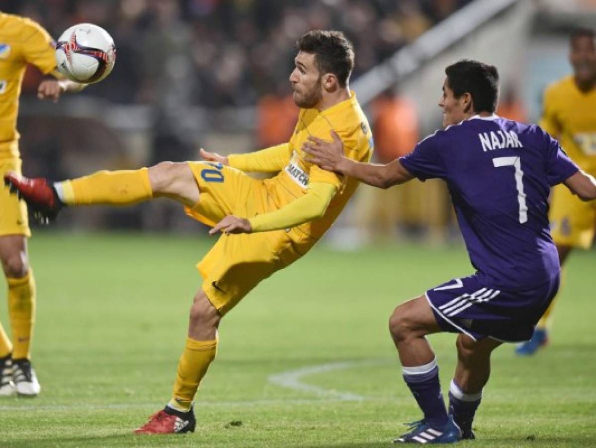 Andy Nájar y Anderlecht triunfan ante el Apoel en la ida de los octavos de la Europa League