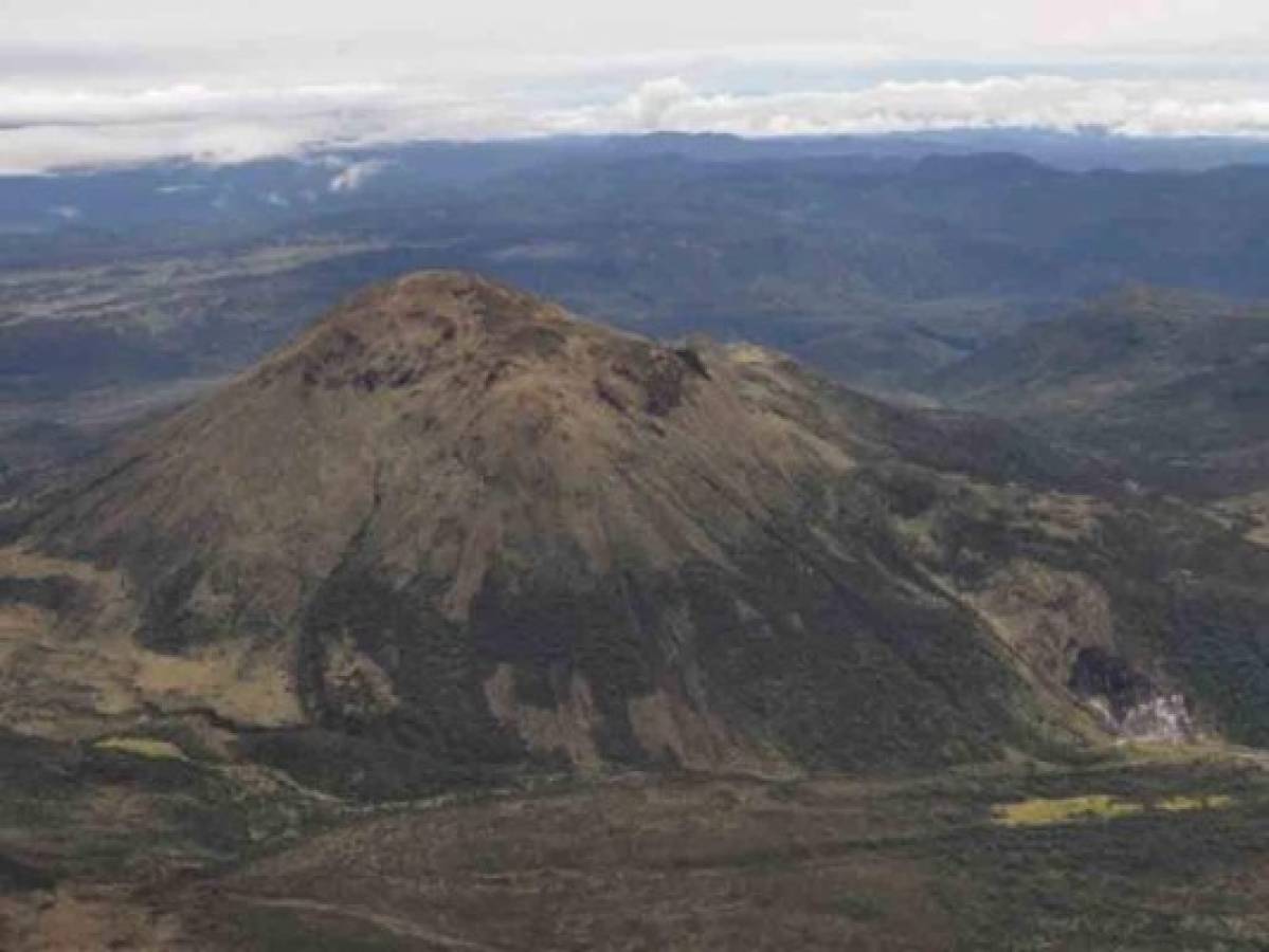 Cerro donde se estrelló avión en Colombia se llamará Chapecoense