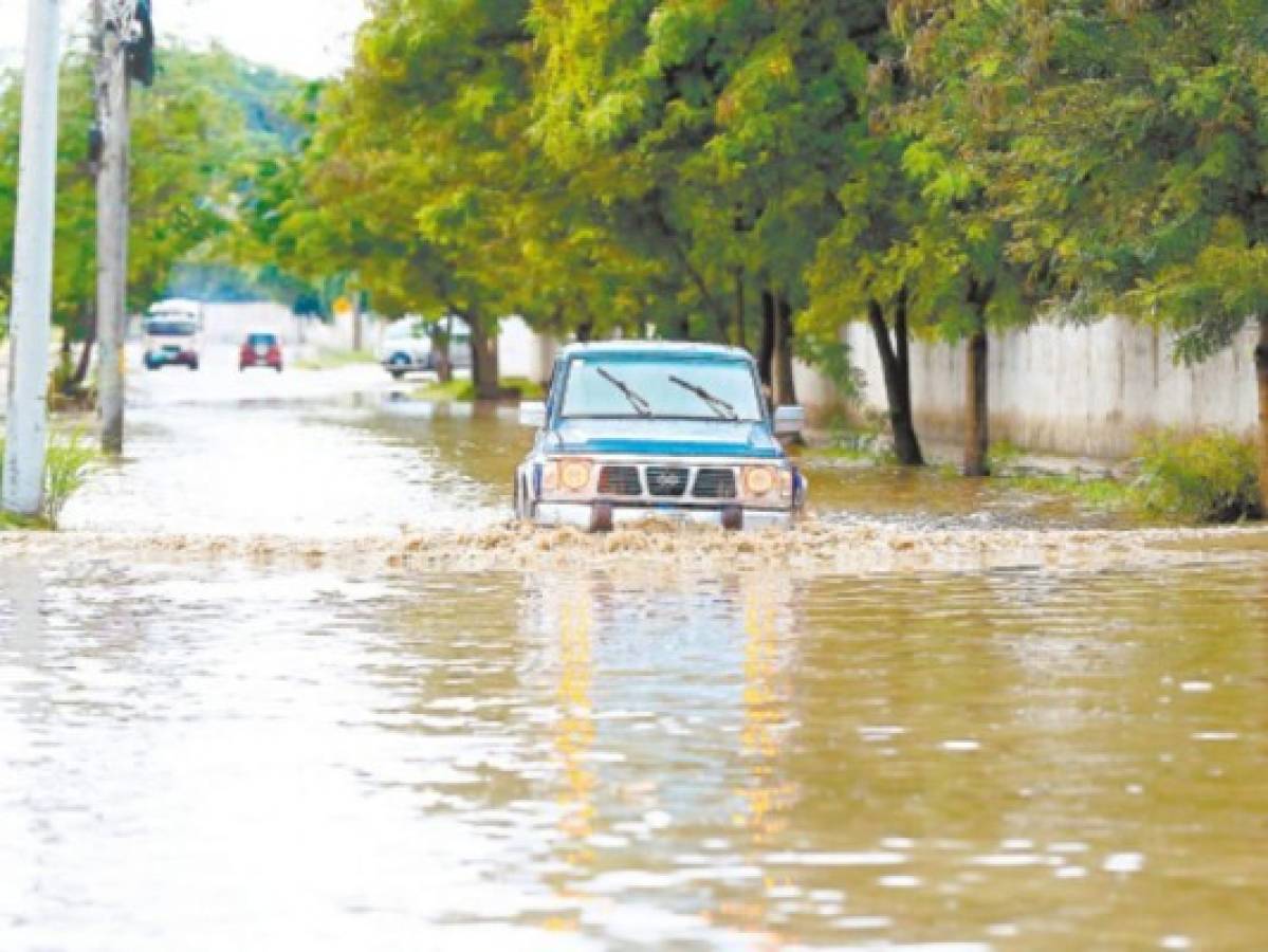 Lluvias dejan una persona muerta y otra desaparecida en Honduras