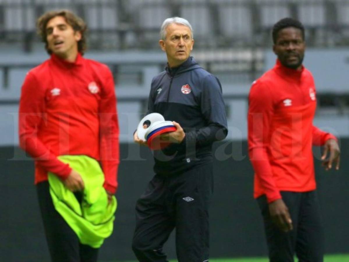 Canadá se entrena con puntualidad y el frío en el BC Place de Vancouver